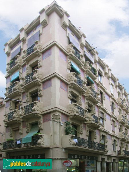 Barcelona - Casa Miquel Call (Verdi, 7) (Foto: Valentí Pons) Barcelona - Casa Miquel Call (Verdi, 7)