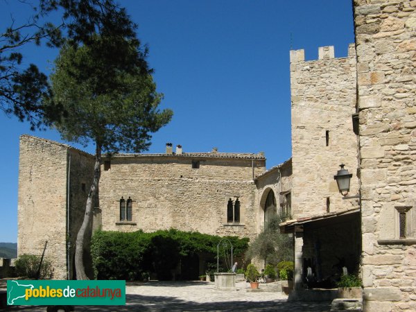 Sant Martí de Tous - Castell de Tous (Foto: Albert Esteves, 2009) Sant Martí de Tous - Castell de Tous