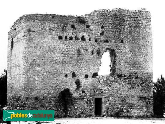 Santa Margarida de Montbui - Castell de Montbui (Foto: Pere Català Roca, cultura.gencat.net, 1964) Santa Margarida de Montbui - Castell de Montbui
