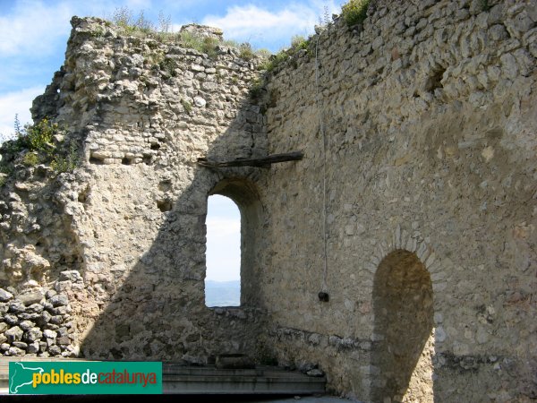 Santa Margarida de Montbui - Castell de Montbui, sala superior (Foto: Albert Esteves, 2009) Santa Margarida de Montbui - Castell de Montbui, sala superior