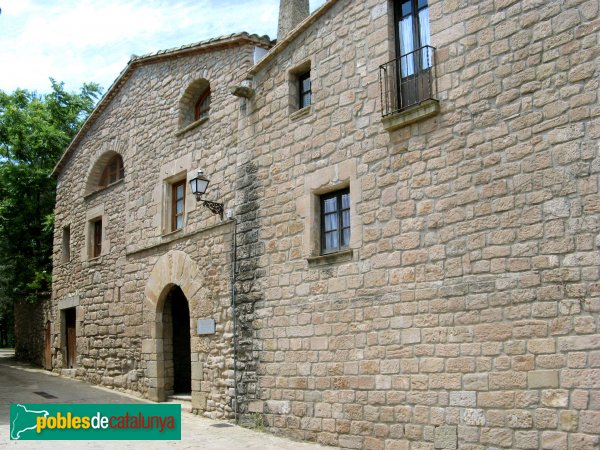 Sant Pere Sallavinera - Casa de la plaça Major