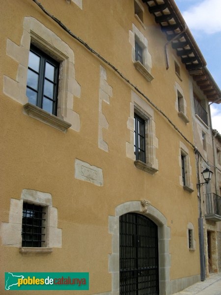 Copons - Carrer Mur, 28 (Foto: Albert Esteves, 2009) Copons - Carrer Mur, 28