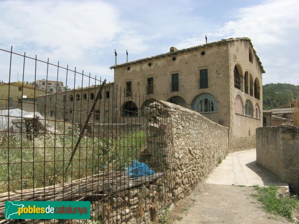 Copons - Cal Madora, façana posterior (Foto: Albert Esteves, 2009) Copons - Cal Madora, façana posterior