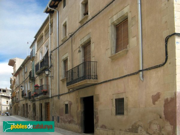 Copons - Carrer Vilanova (Foto: Albert Esteves) Copons - Carrer Vilanova