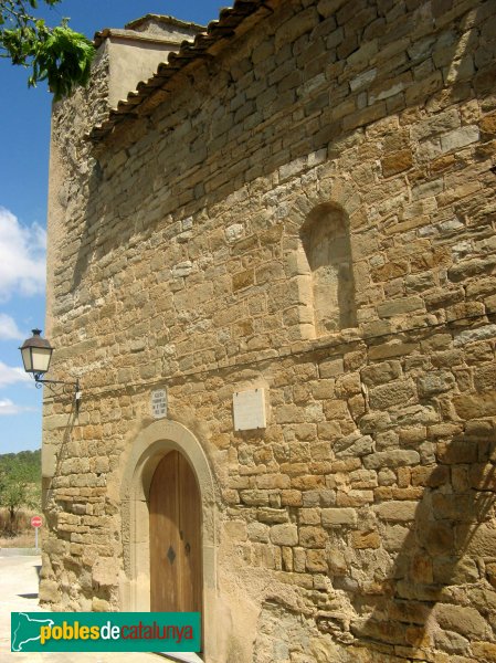 Calonge de Segarra - Església de Sant Pere de l'Arç (Foto: Albert Esteves, 2009) Calonge de Segarra - Església de Sant Pere de l'Arç