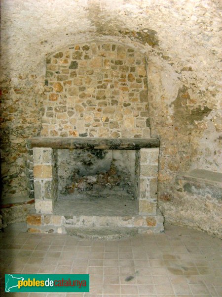L'Escala - Torre del Pedró, interior (Foto: Albert Esteves, 2009) L'Escala - Torre del Pedró, interior