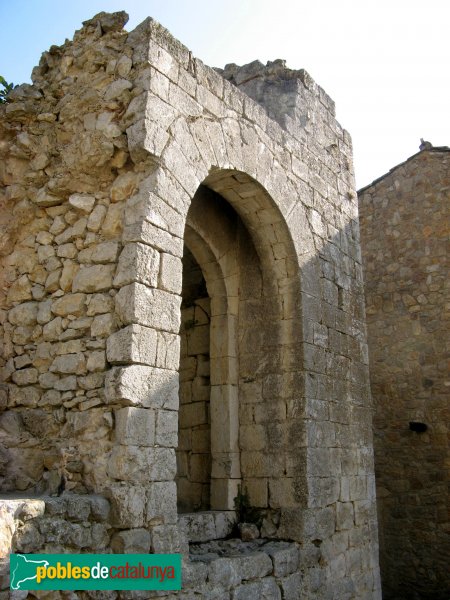 Sant Martí d'Empúries, restes del castell