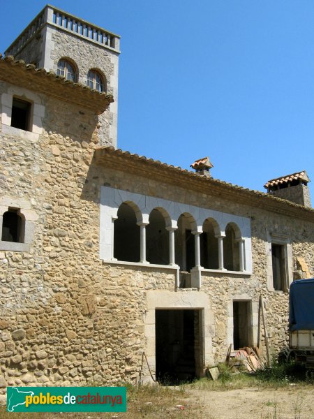 Vilamacolum - Can Granés (Foto: Albert Esteves, 2009) Vilamacolum - Can Granés