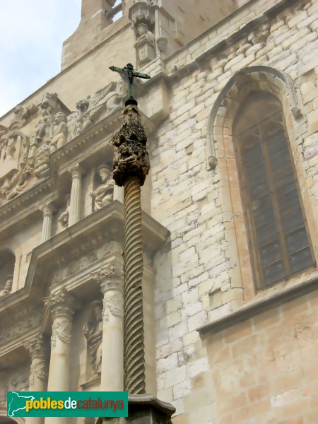 Montblanc - Creu de Santa Maria, abans de la restauració