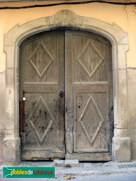 Blancafort - Cal Cavaller, portal