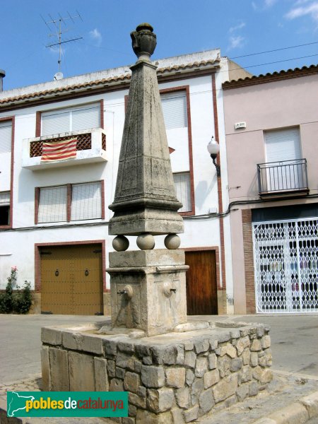 Blancafort - Font de la plaça dels Arbres (Foto: Albert Esteves, 2009) Blancafort - Font de la plaça dels Arbres