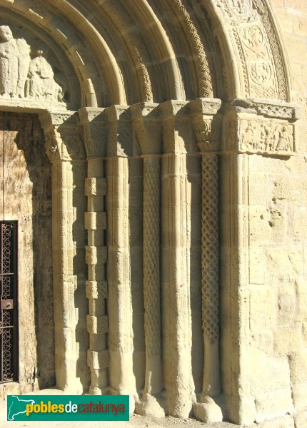 Santa Coloma de Queralt - Santa Maria de Bell-lloc, portada (Foto: Albert Esteves, 2009) Santa Coloma de Queralt - Santa Maria de Bell-lloc, portada