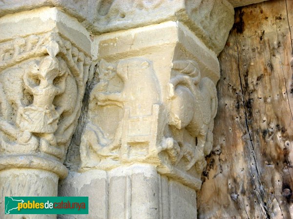 Santa Coloma de Queralt - Santa Maria de Bell-lloc, portada (Foto: Albert Esteves, 2009) Santa Coloma de Queralt - Santa Maria de Bell-lloc, portada
