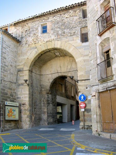 Santa Coloma de Queralt - Portal del Sanou (Foto: Albert Esteves, 2009) Santa Coloma de Queralt - Portal del Sanou