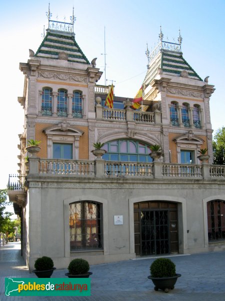 Pallejà - Ajuntament (Foto: Albert Esteves, 2009) Pallejà - Ajuntament