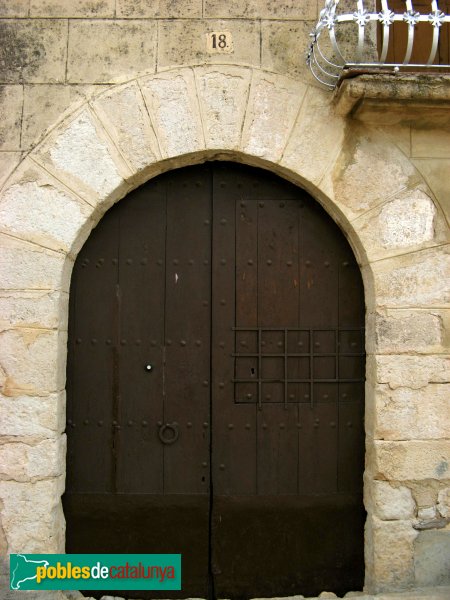 Pontils - Carrer Major, portal 1767 (Foto: Albert Esteves, 2009) Pontils - Carrer Major, portal 1767