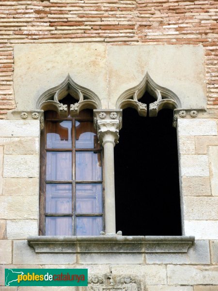Monestir de Poblet - Porta Daurada (Foto: Albert Esteves, 2009) Monestir de Poblet - Porta Daurada