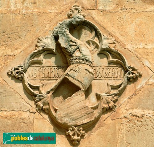 Monestir de Poblet - Porta Reial, armes de Pere el Cerimoniós Monestir de Poblet - Porta Reial, armes de Pere el Cerimoniós