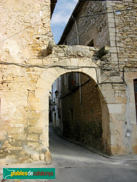 Rocafort de Queralt - Portal del Bonet (Foto: Albert Esteves, 2010) Rocafort de Queralt - Portal del Bonet