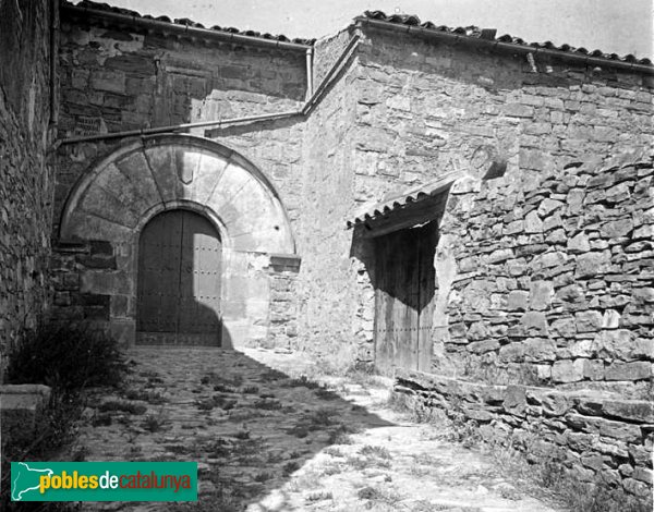 Llorac - Sant Gil d'Albió (Foto: Josep Salvany - Fons Salvany, Biblioteca de Catalunya, 1923) Llorac - Sant Gil d'Albió