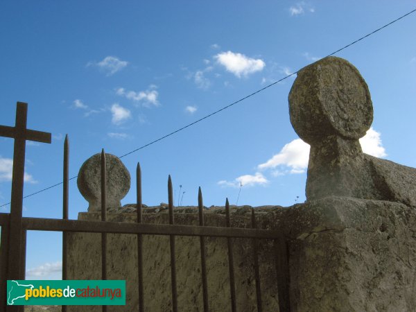 Llorac - Albió, esteles funeràries