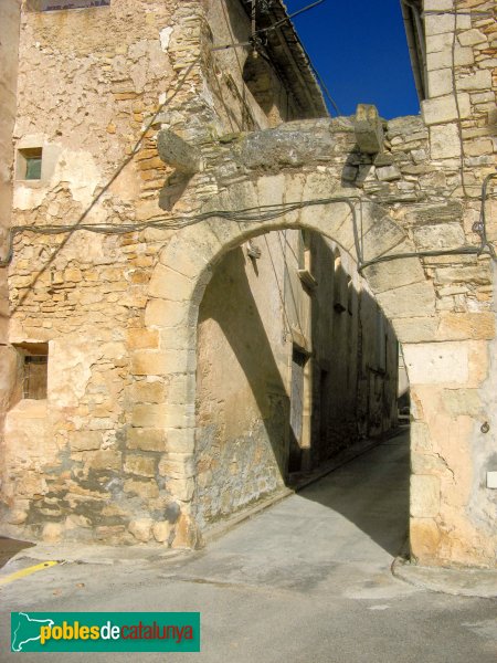 Rocafort de Queralt - Portal del Bonet (Foto: Albert Esteves, 2010) Rocafort de Queralt - Portal del Bonet