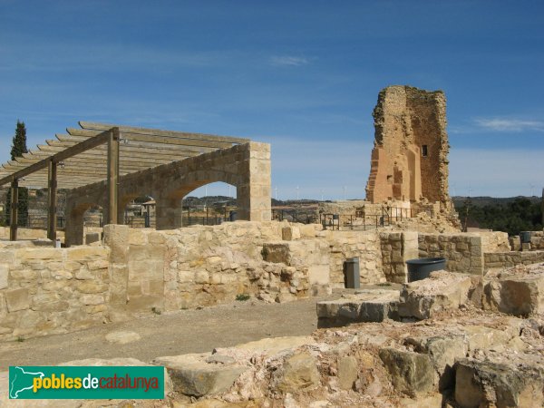 Solivella - Castell (Foto: Albert Esteves, 2010) Solivella - Castell
