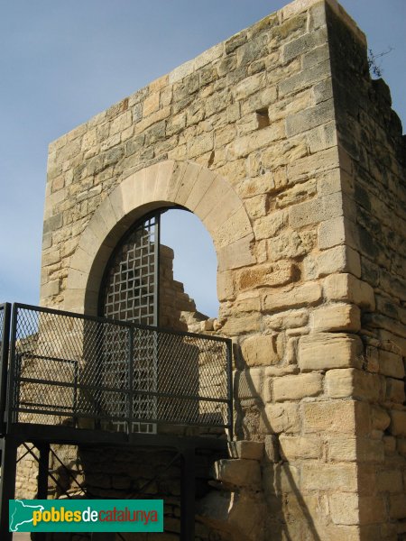 Solivella - Castell (Foto: Albert Esteves, 2010) Solivella - Castell