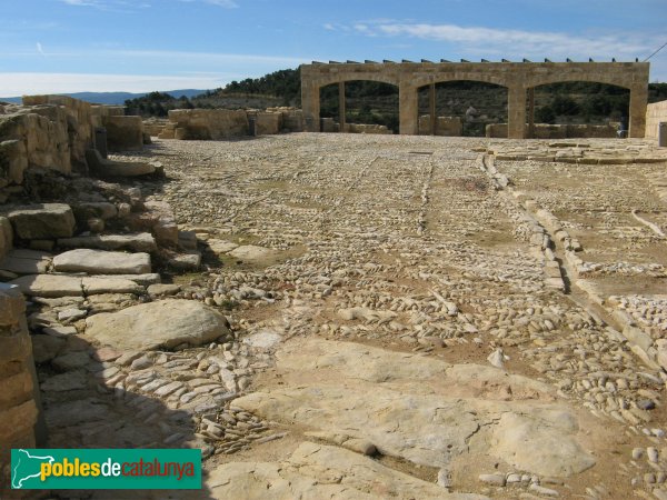 Solivella - Castell (Foto: Albert Esteves, 2010) Solivella - Castell