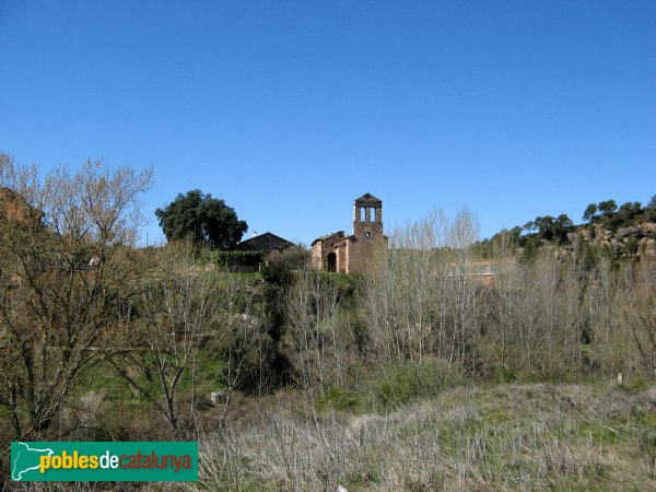 Rellinars - Església vella de Sant Pere i Sant Fermí (Foto: Albert Esteves, 2010) Rellinars - Església vella de Sant Pere i Sant Fermí