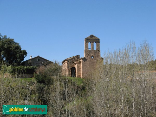 Rellinars - Església vella de Sant Pere i Sant Fermí (Foto: Albert Esteves, 2010) Rellinars - Església vella de Sant Pere i Sant Fermí