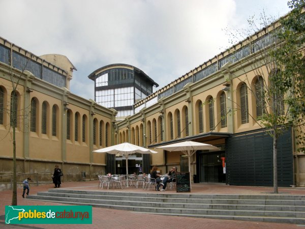 Terrassa - Mercat de la Independència (Foto: Albert Esteves, 2010) Terrassa - Mercat de la Independència