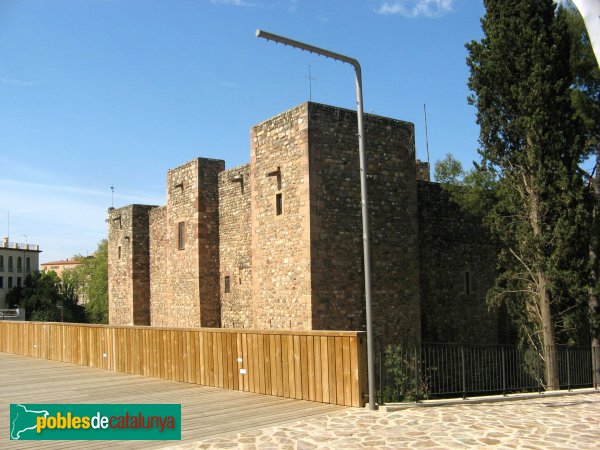 Terrassa - Castell de Vallparadís (Foto: Albert Esteves, 2010) Terrassa - Castell de Vallparadís