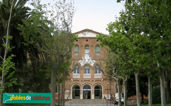 Terrassa - Col·legi Terrassenc (Foto: Albert Esteves, 2010) Terrassa - Col·legi Terrassenc