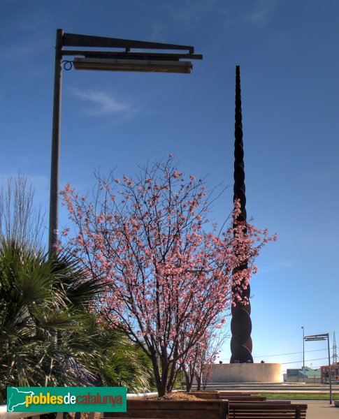 Terrassa - Monument a la dona treballadora