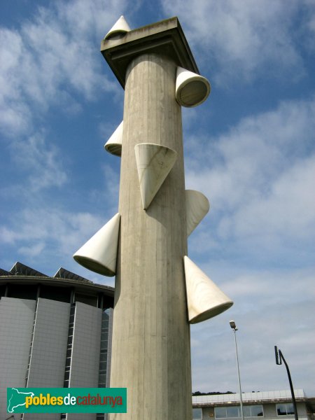 Terrassa - Columna Rostrata