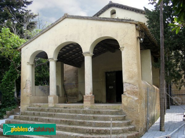 Rubí - Ermita de Sant Muç (Foto: Albert Esteves, 2010) Rubí - Ermita de Sant Muç