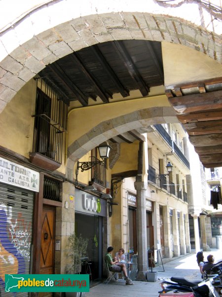 Barcelona - Carrer Caputxes, 5-6 (Foto: Albert Esteves, 2010) Barcelona - Carrer Caputxes, 5-6