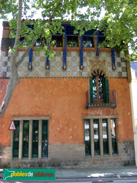 Sant Cugat del Vallès - Casa Armet (Foto: Albert Esteves, 2010) Sant Cugat del Vallès - Casa Armet
