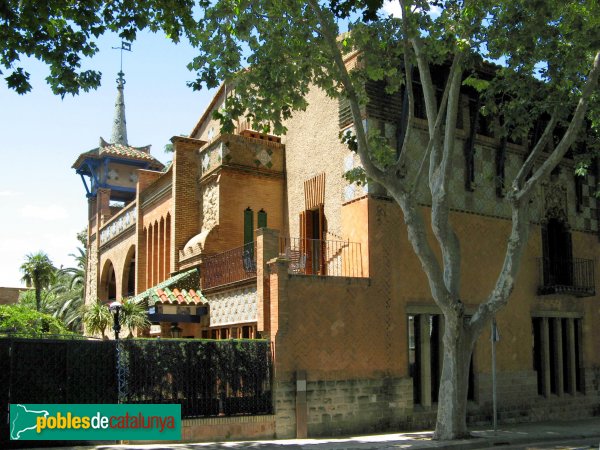 Sant Cugat del Vallès - Casa Armet (Foto: Albert Esteves, 2010) Sant Cugat del Vallès - Casa Armet