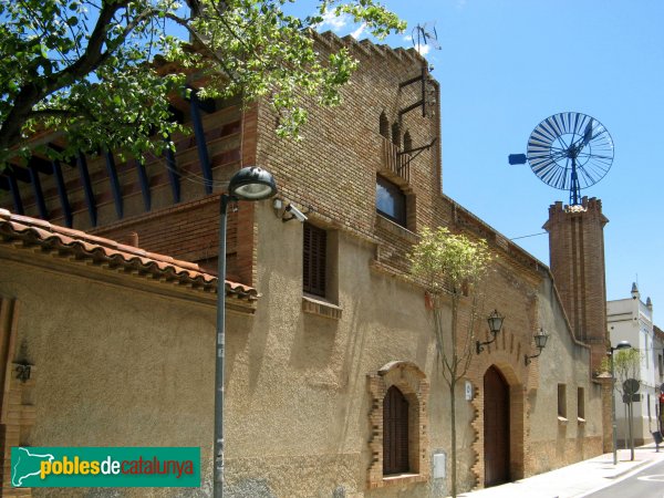 Sant Cugat del Vallès - Casa Armet, molí (Foto: Albert Esteves, 2010) Sant Cugat del Vallès - Casa Armet, molí