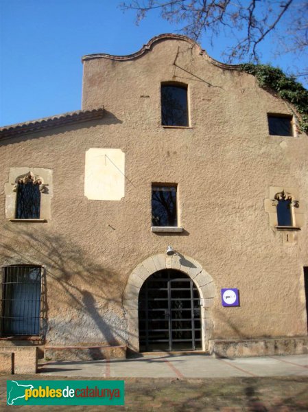 Cerdanyola - Can Fatjó del Molí (Foto: Isaac Fernández, 2010) Cerdanyola - Can Fatjó del Molí