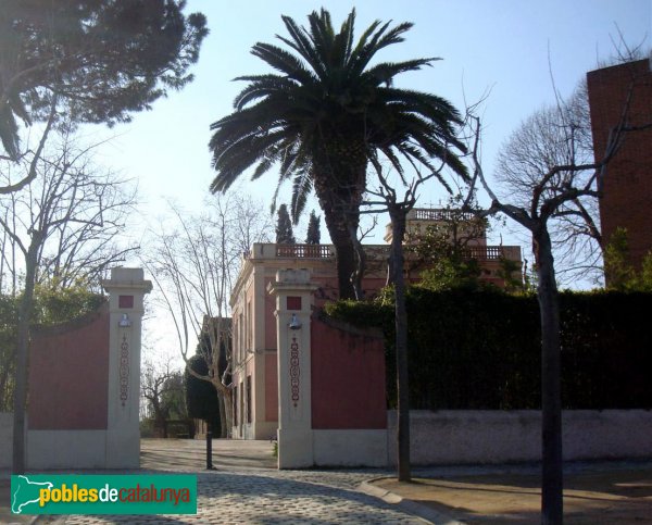 Cerdanyola - Can Fatjó del Molí, casa nova (Foto: Isaac Fernández, 2010) Cerdanyola - Can Fatjó del Molí, casa nova
