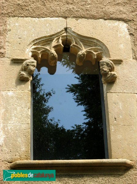 Cerdanyola - Can Fatjó del Molí (Foto: Albert Esteves, 2010) Cerdanyola - Can Fatjó del Molí