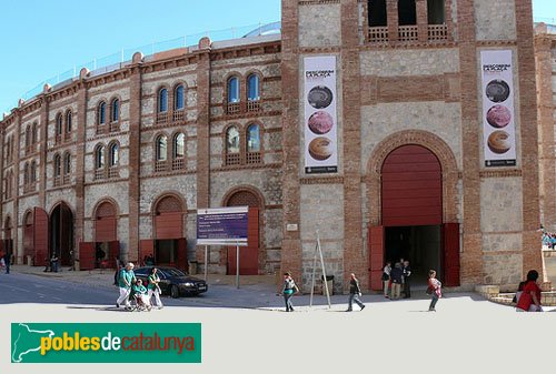 Tarragona - Plaça de Braus, abans de la reforma (Foto: Calafellvalo, 2008) Tarragona - Plaça de Braus, abans de la reforma