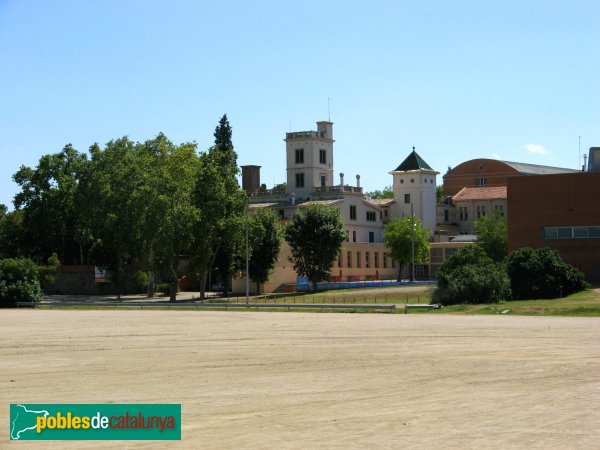 Santa Perpètua de Mogoda - Granja Soldevila (Foto: Albert Esteves, 2010) Santa Perpètua de Mogoda - Granja Soldevila