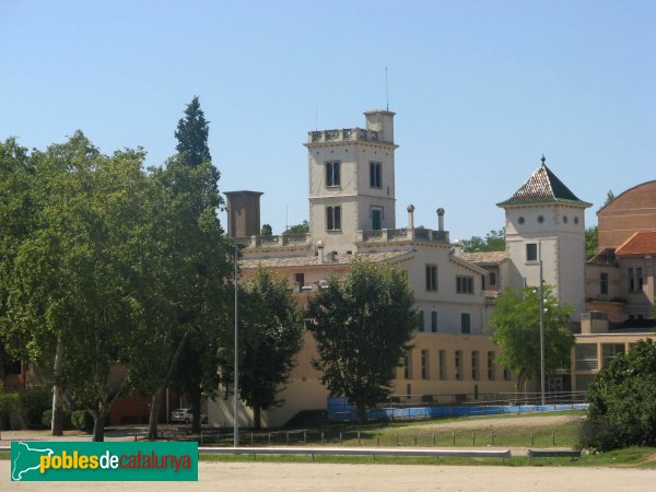 Santa Perpètua de Mogoda - Granja Soldevila (Foto: Albert Esteves, 2010) Santa Perpètua de Mogoda - Granja Soldevila