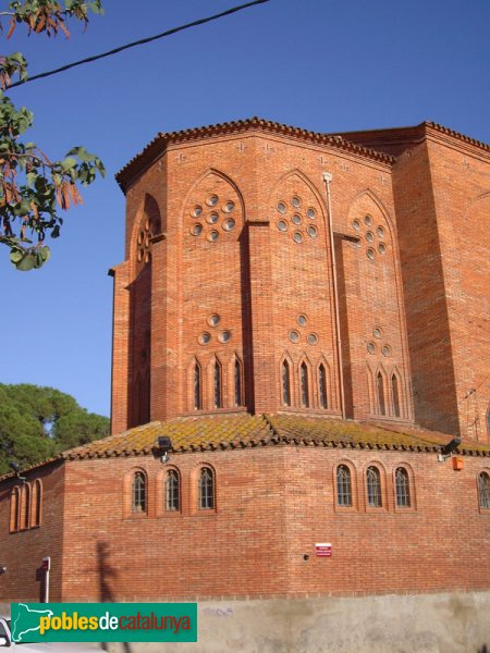 Església de Sant Genís - Absis amb arcs apuntats (Foto: Joan Sánchez Sabé, 2007) Església de Sant Genís - Absis amb arcs apuntats