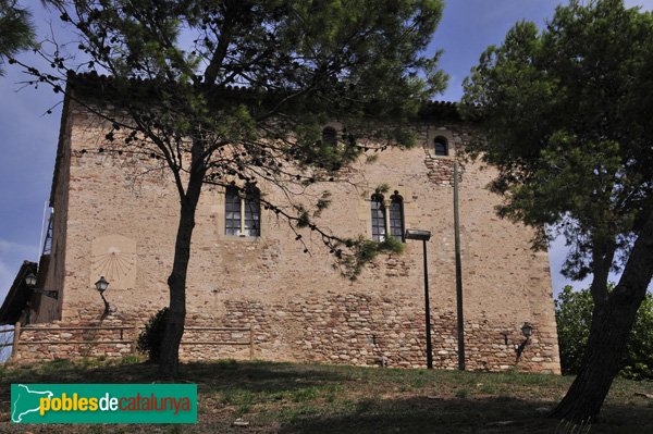 Castell de Plegamans, façana Sud (Foto: Joan Sánchez Sabé, 2010) Castell de Plegamans, façana Sud