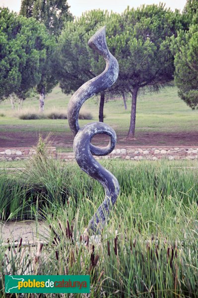 Parc de l'Hostal del Fum, escultura "L'aire de la Llibertat"